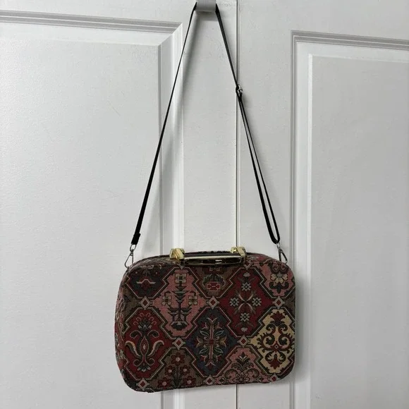 Vintage 80s 90s Y2K Needlepoint Tapestry Purse Handbag Structured Travel Case - Picture 2 of 15
